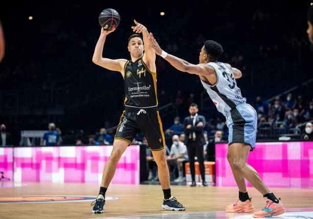 峰都可以通 峰都可以通