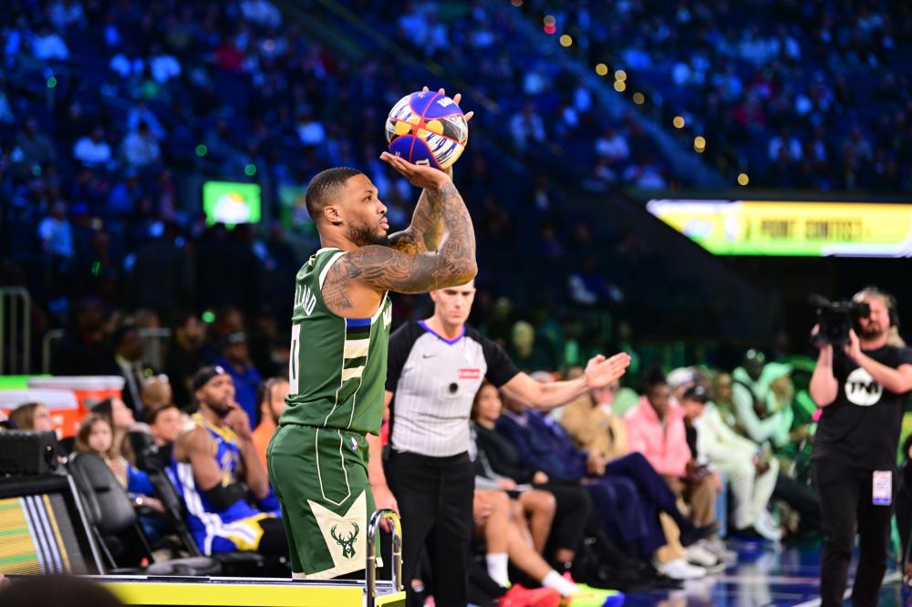 是全球足坛 是全球足坛